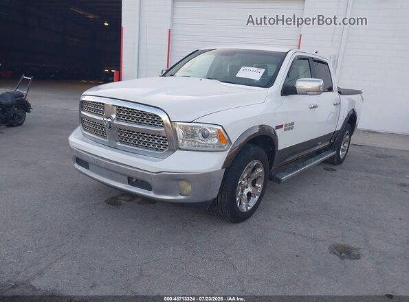 1C6RR7NM0JS237618 2018 RAM 1500 White Առջևի ձախ երեք քառորդ տեսարան