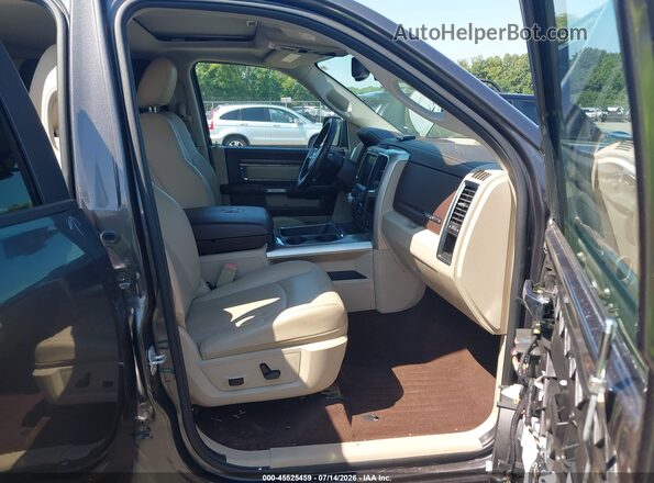 1C6RR7NM1GS255229 2016 RAM 1500 Gray Вид салону спереду