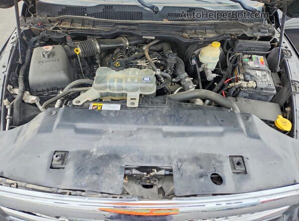 1C6RR7NM2GS144592 2016 RAM 1500 Black Vista interior trasera