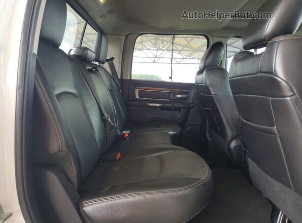 1C6RR7NM2GS337261 2016 RAM 1500 White Vista de los asientos traseros