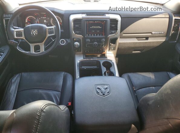 1C6RR7NM2JS351846 2018 RAM 1500 White Вид панелі приладів
