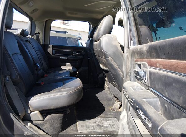 1C6RR7NM8JS353973 2018 RAM 1500 Gray Vista de la etiqueta del VIN