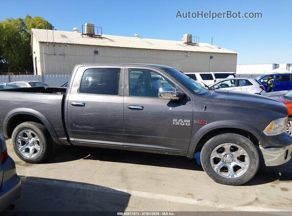1C6RR7NM8JS353973 2018 RAM 1500 Gray Vista interior trasera