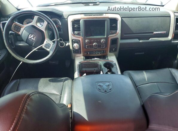 1C6RR7NM9JS353674 2018 RAM 1500 Gray Dashboard view