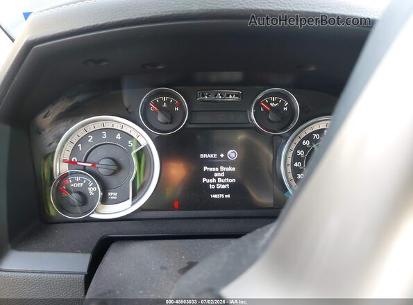 1C6RR7NMXGS186413 2016 RAM 1500 Blue Widok wnętrza 360 stopni