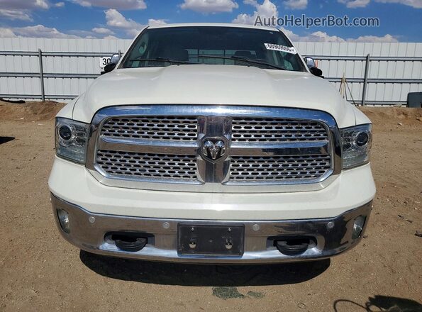 1C6RR7NMXJS353487 2018 RAM 1500 White Vista frontal