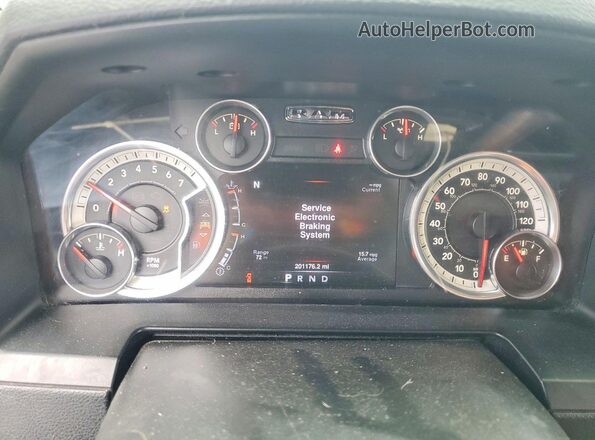 1C6RR7NT2GS400981 2016 RAM 1500 White Vista del cuadro de instrumentos