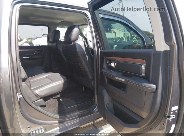 1C6RR7NT2JS159124 2018 RAM 1500 Gray VIN կոդի պիտակի տեսք