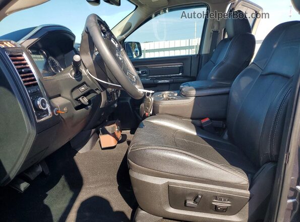 1C6RR7NT3JS184579 2018 RAM 1500 Gray წინა სალონის ხედი