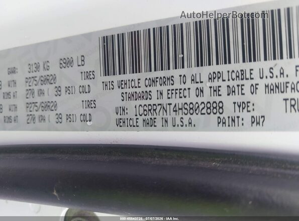 1C6RR7NT4HS802888 2017 RAM 1500 White Widok komory silnika