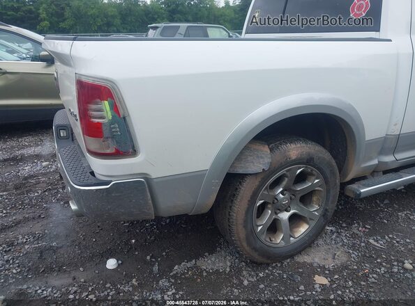 1C6RR7NT4HS802888 2017 RAM 1500 White Widok z przodu