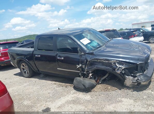 1C6RR7NT5HS674953 2017 RAM 1500 Black Vista interior trasera