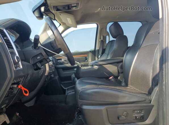 1C6RR7NT6HS772910 2017 RAM 1500 White Front interior view