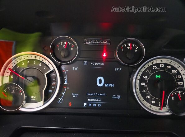 1C6RR7NTXHS863002 2017 RAM 1500 White Vista del cuadro de instrumentos