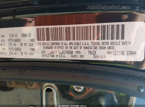 1C6RR7PT6JS174500 2018 RAM 1500 Black Widok komory silnika