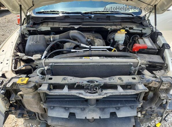 1C6RR7PT9GS244385 2016 RAM 1500 Белый Вид задней части салона