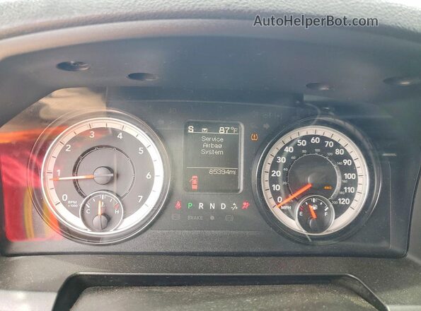 1C6RR7ST2MS561346 2021 RAM 1500 White Instrument cluster view