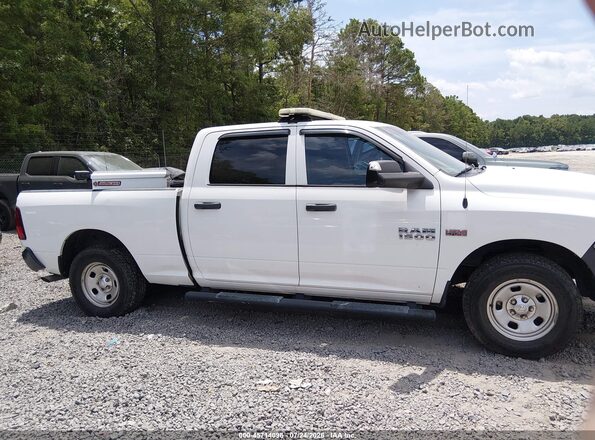1C6RR7ST6JS131198 2018 RAM 1500 White Vista interior trasera