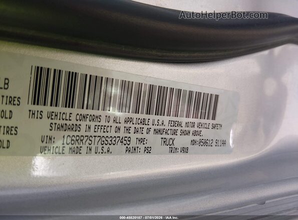 1C6RR7ST7GS337459 2016 RAM 1500 Серебряный Вид подкапотного пространства