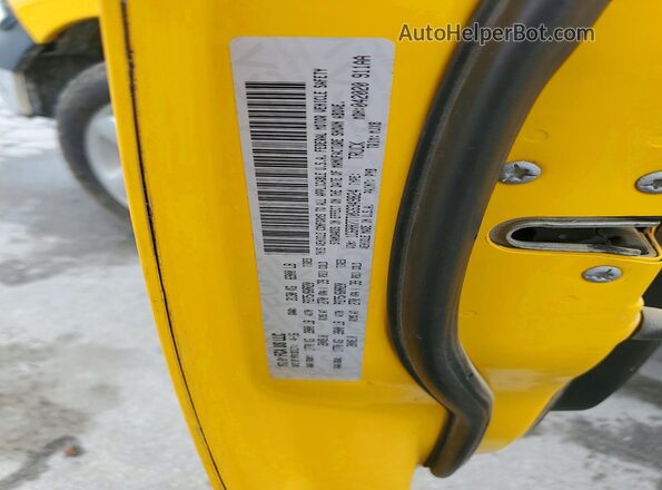 1C6RR7TT0GS349824 2016 RAM 1500 Yellow Вид підкапотного простору
