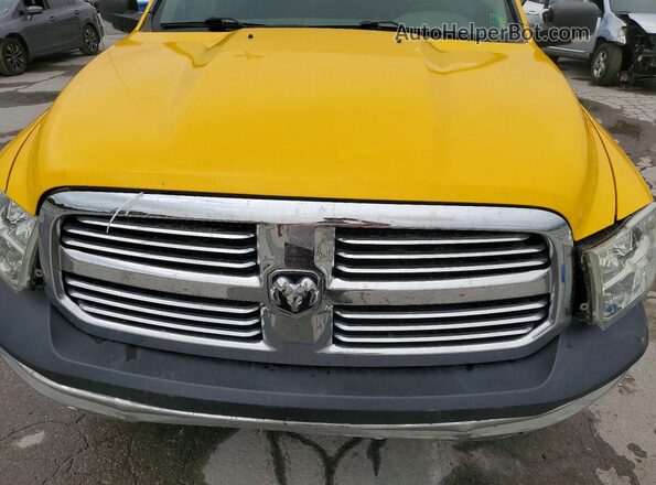 1C6RR7TT0GS349824 2016 RAM 1500 Yellow Вид задньої частини салону