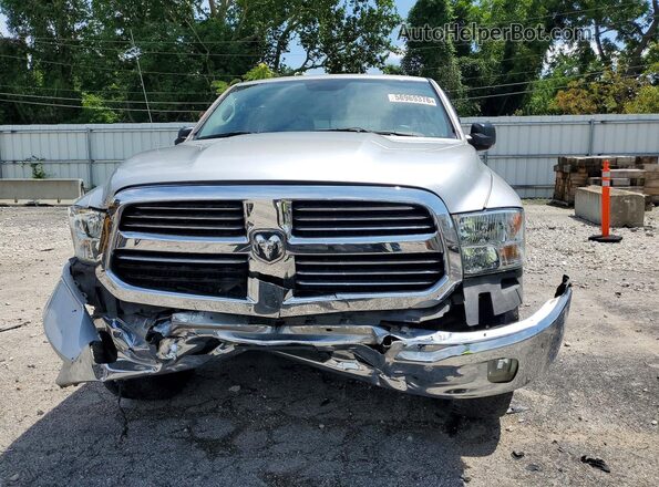 1C6RR7TT3HS646586 2017 RAM 1500 Silver Вид спереду