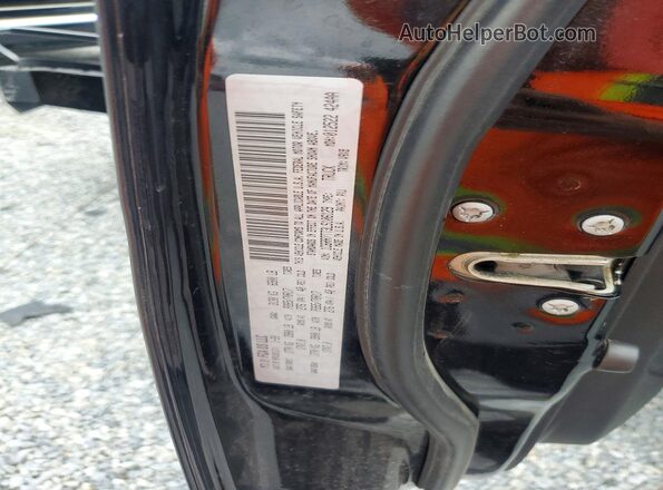 1C6RR7TT3LS106129 2020 RAM 1500 Черный Вид подкапотного пространства