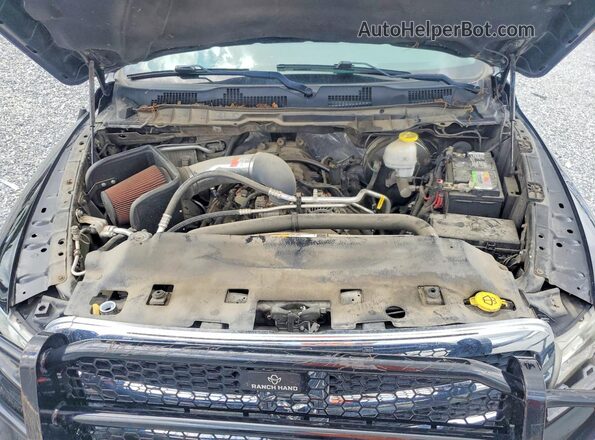 1C6RR7TT3LS106129 2020 RAM 1500 Черный Вид задней части салона