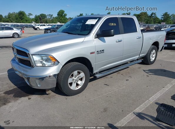 1C6RR7TT4HS623432 2017 RAM 1500 Silver Առջևի ձախ երեք քառորդ տեսարան
