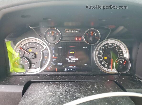 1C6RR7TT7GS295681 2016 RAM 1500 White ხელსაწყოთა პანელის ხედი