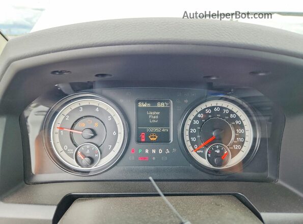 1C6RR7TT9KS513127 2019 RAM 1500 White Instrument cluster view