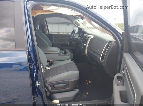 1C6RR7TT9KS684105 2019 RAM 1500 CLASSIC Blue Widok wnętrza z przodu