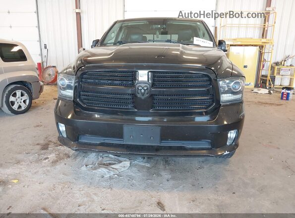 1C6RR7UT9GS154626 2016 RAM 1500 Black ხელსაწყოთა პანელის ხედი