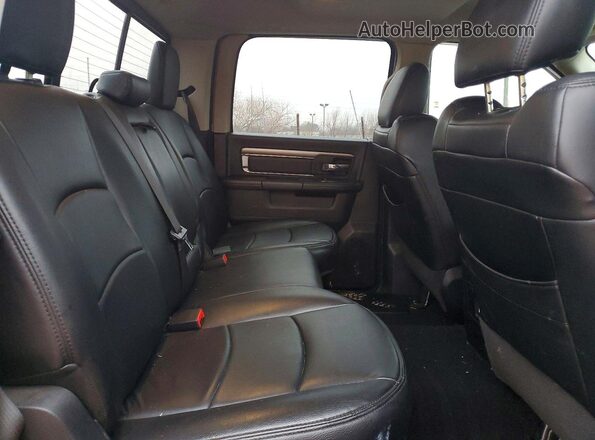 1C6RR7UTXJS174469 2018 RAM 1500 Угольный Вид задних сидений