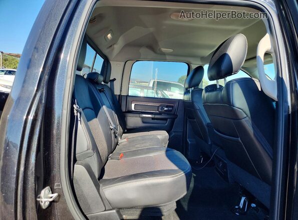 1C6RR7VM4GS154931 2016 RAM 1500 Black Вид задніх сидінь