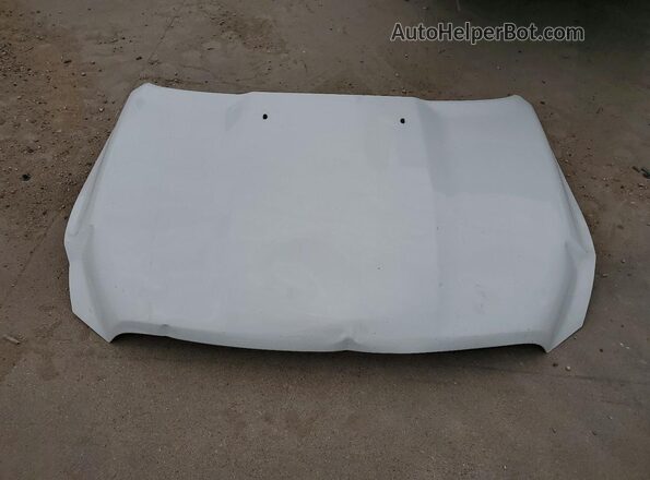 1C6RR7VT0HS722116 2017 RAM 1500 White Widok komory silnika