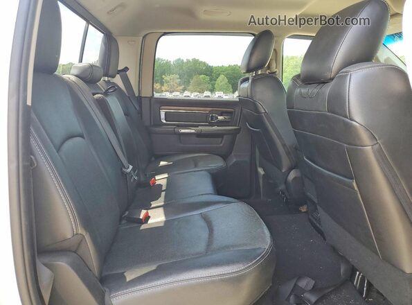 1C6RR7VT1HS551876 2017 RAM 1500 White Вид задніх сидінь