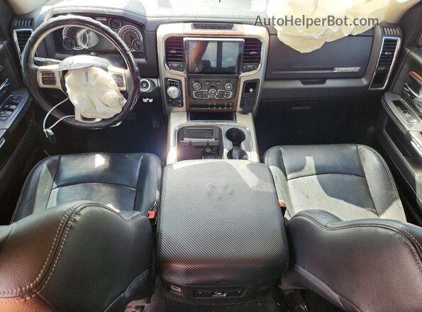 1C6RR7VT3HS661411 2017 RAM 1500 Black Вид панелі приладів
