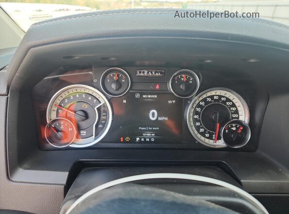 1C6RR7VT7GS417517 2016 RAM 1500 Gray Սարքավորումների վահանակի տեսք