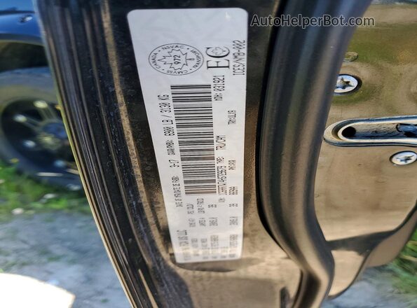 1C6RR7WT4HS729679 2017 RAM 1500 Черный Вид подкапотного пространства