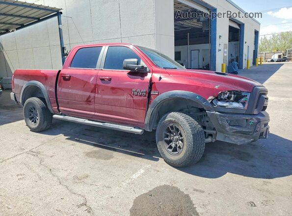 1C6RR7YT2JS197299 2018 RAM 1500 Burgundy Front right