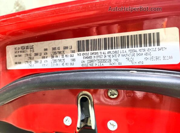1C6RR7YT5GS352128 2016 RAM 1500 Red Շարժիչի բաժամունքի տեսք