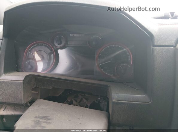 1C6RR7YT8GS151436 2016 RAM 1500 Красный Вид задних сидений