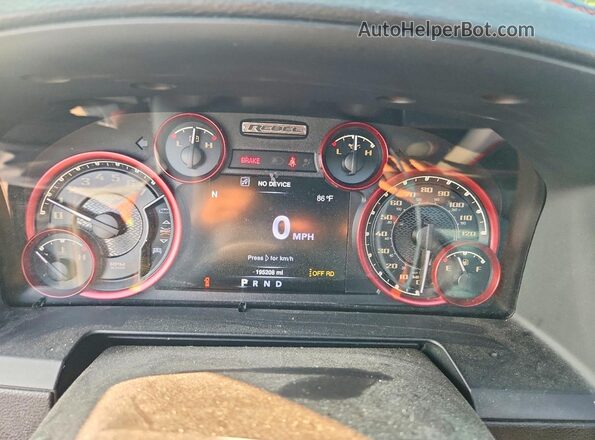 1C6RR7YTXGS236908 2016 RAM 1500 Black ხელსაწყოთა პანელის ხედი