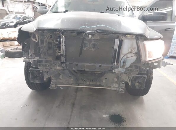 1C6RRECT8KN567831 2019 RAM 1500 Gray Вид спереду
