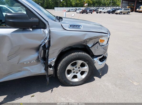 1C6RRECTXKN737915 2019 RAM 1500 Silver 