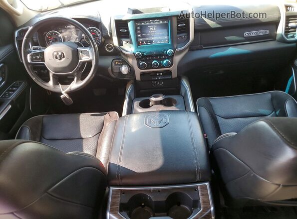 1C6RREDT2LN306095 2020 RAM 1500 Silver Widok deski rozdzielczej