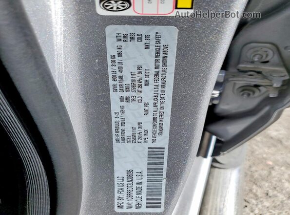 1C6RREDT2LN306095 2020 RAM 1500 Silver Widok komory silnika