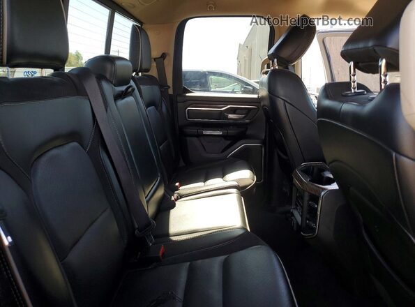 1C6RREDT2LN306095 2020 RAM 1500 Silver Widok tylnych siedzeń