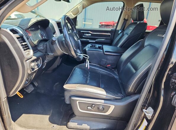 1C6RREDT6KN860285 2019 RAM 1500 Черный Вид салона спереди
